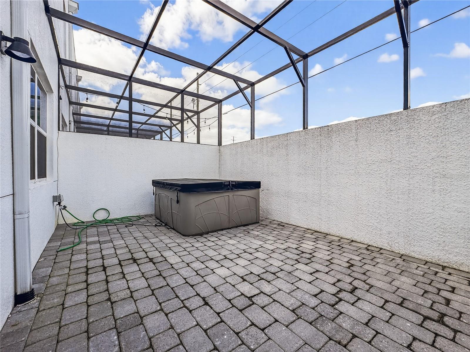 AZUR RESORT - Residential