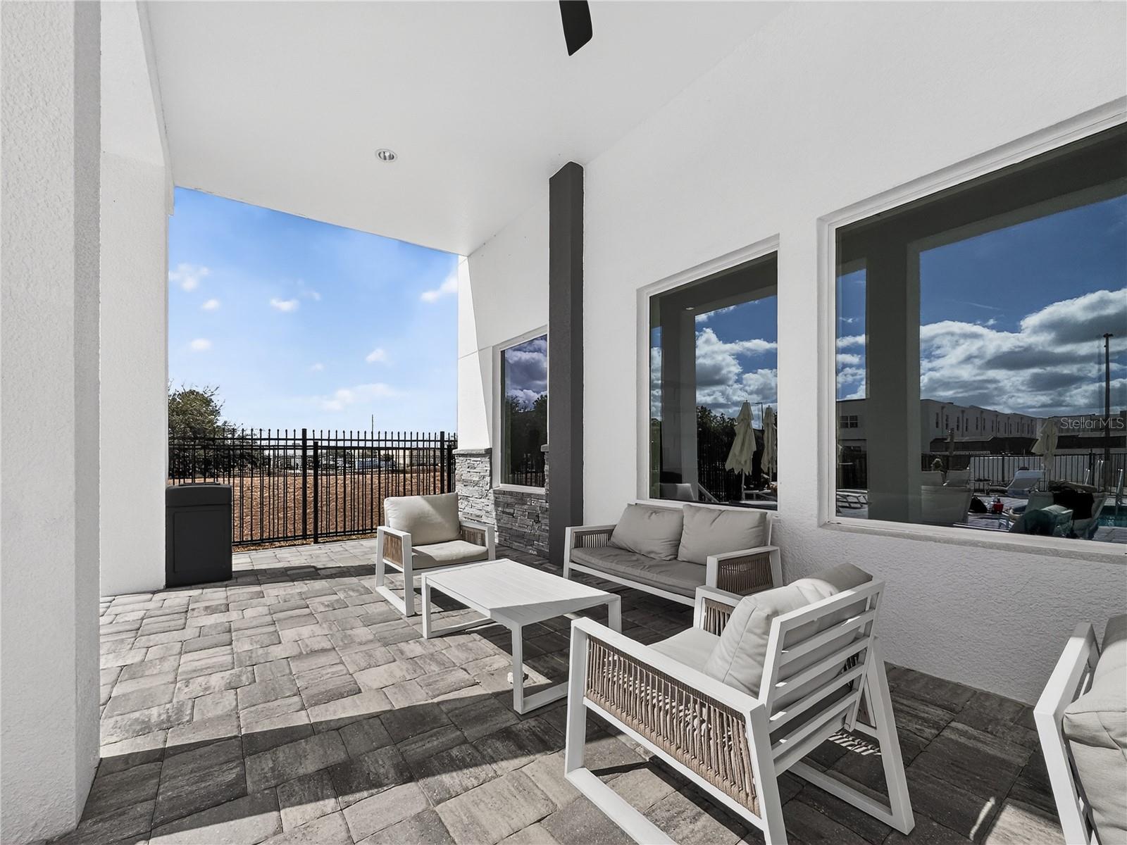 AZUR RESORT - Residential