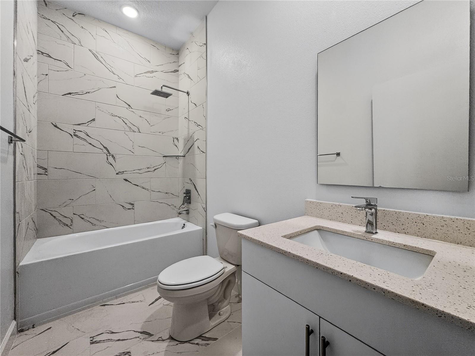 AZUR RESORT - Residential