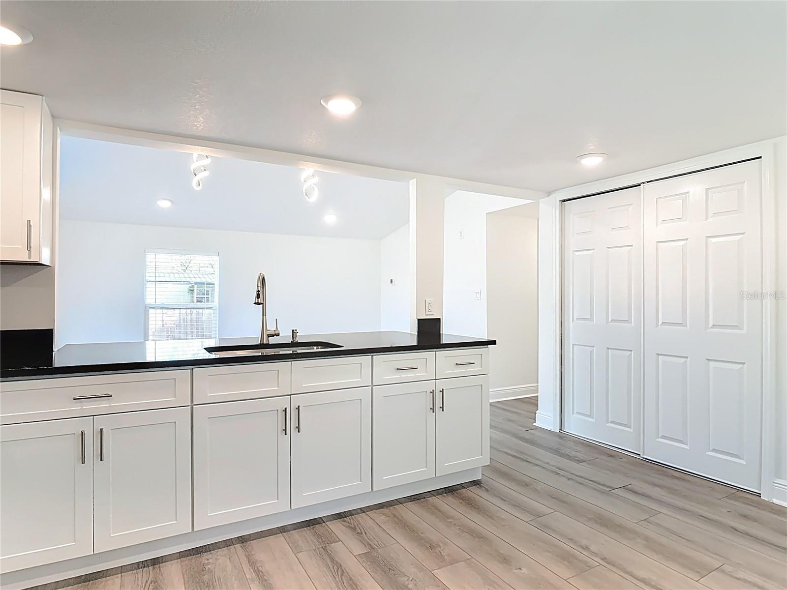 SORRENTO REEVES SUB - Residential