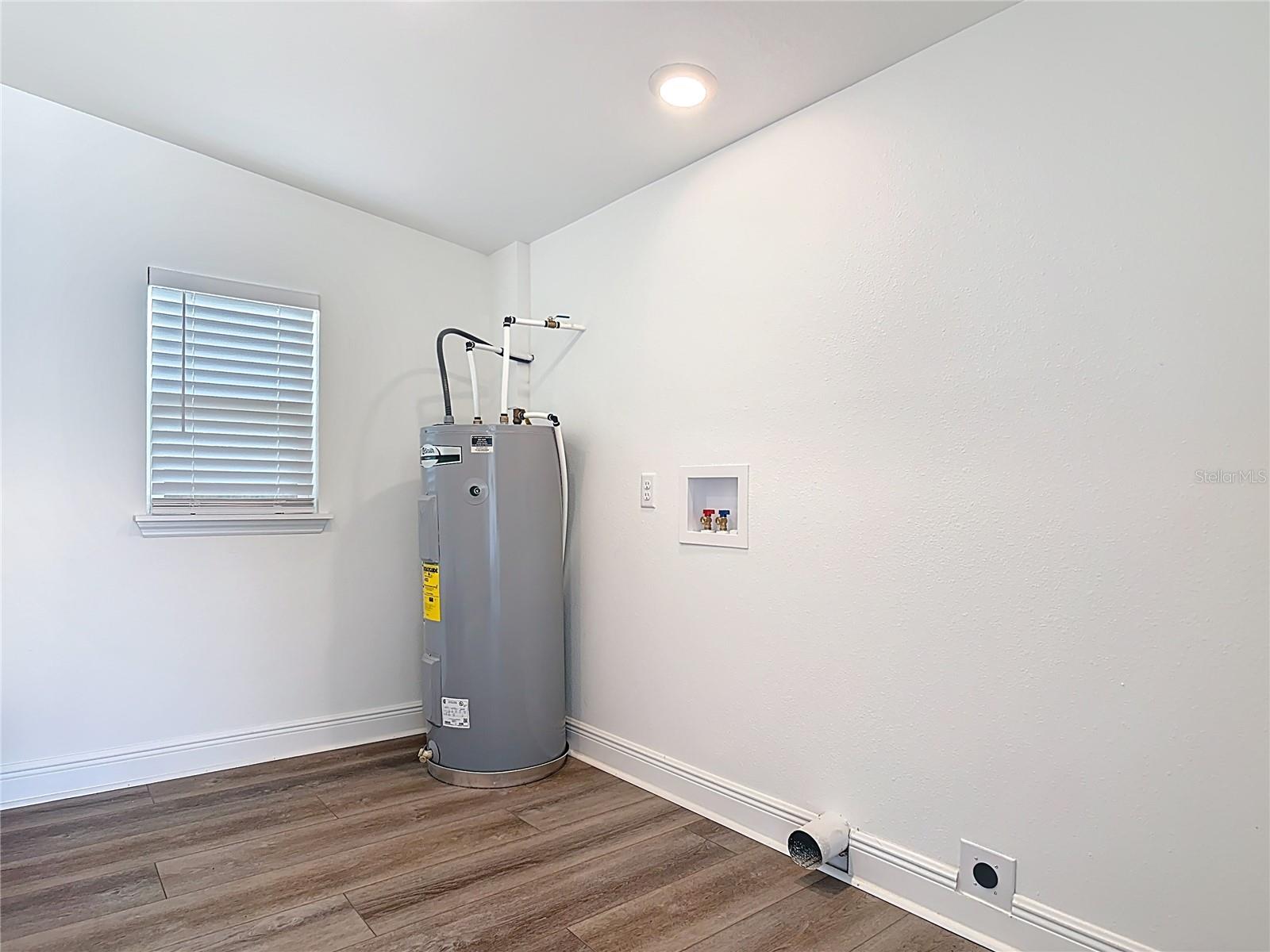 SORRENTO REEVES SUB - Residential