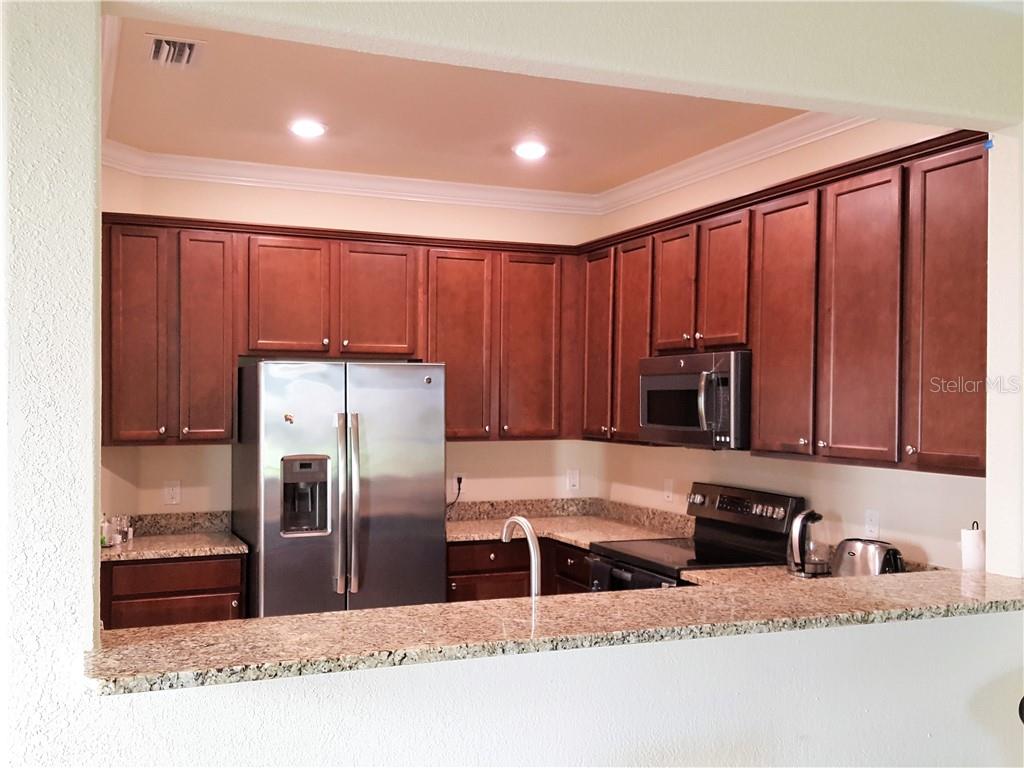 GRAN PARADISO, TWNHMS 1A - Residential Lease