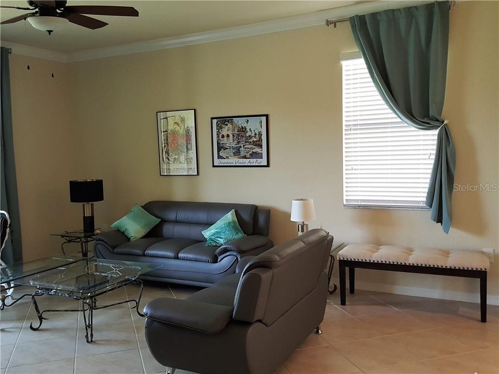GRAN PARADISO, TWNHMS 1A - Residential Lease