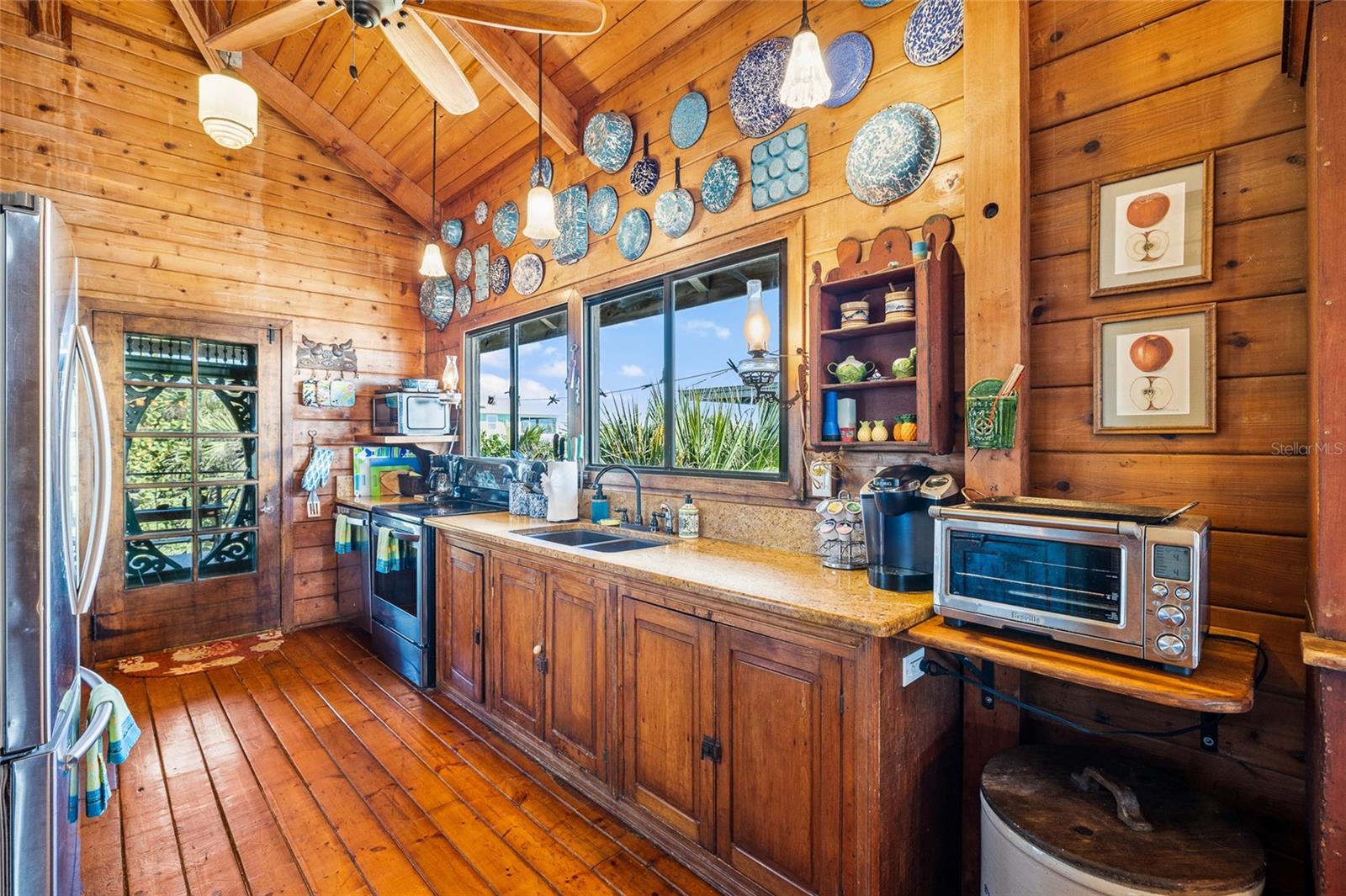 GASPARILLA SHORES - Residential