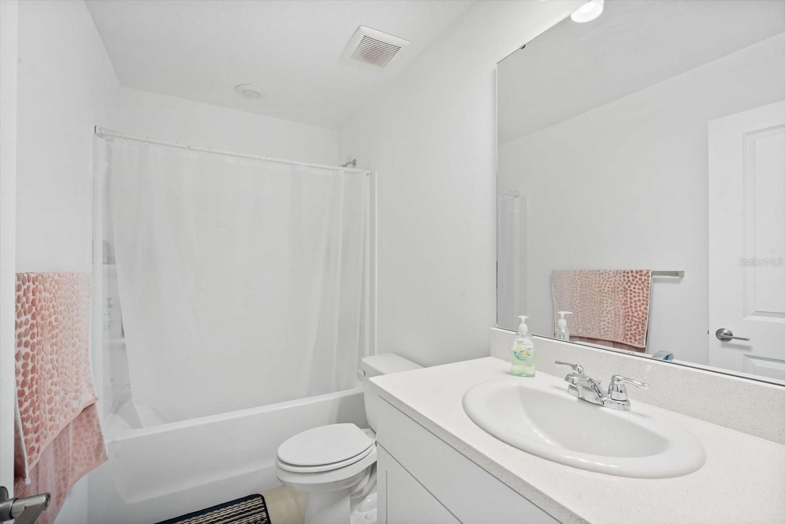 SKYE RANCH NBRHD 2 TWNHMS NORT - Residential