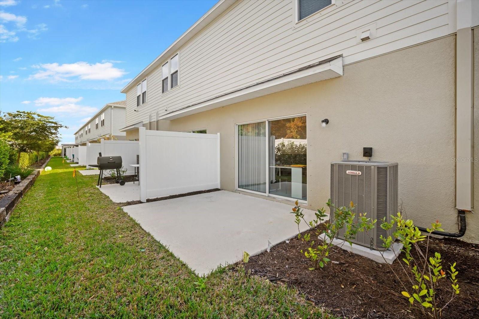 SKYE RANCH NBRHD 2 TWNHMS NORT - Residential