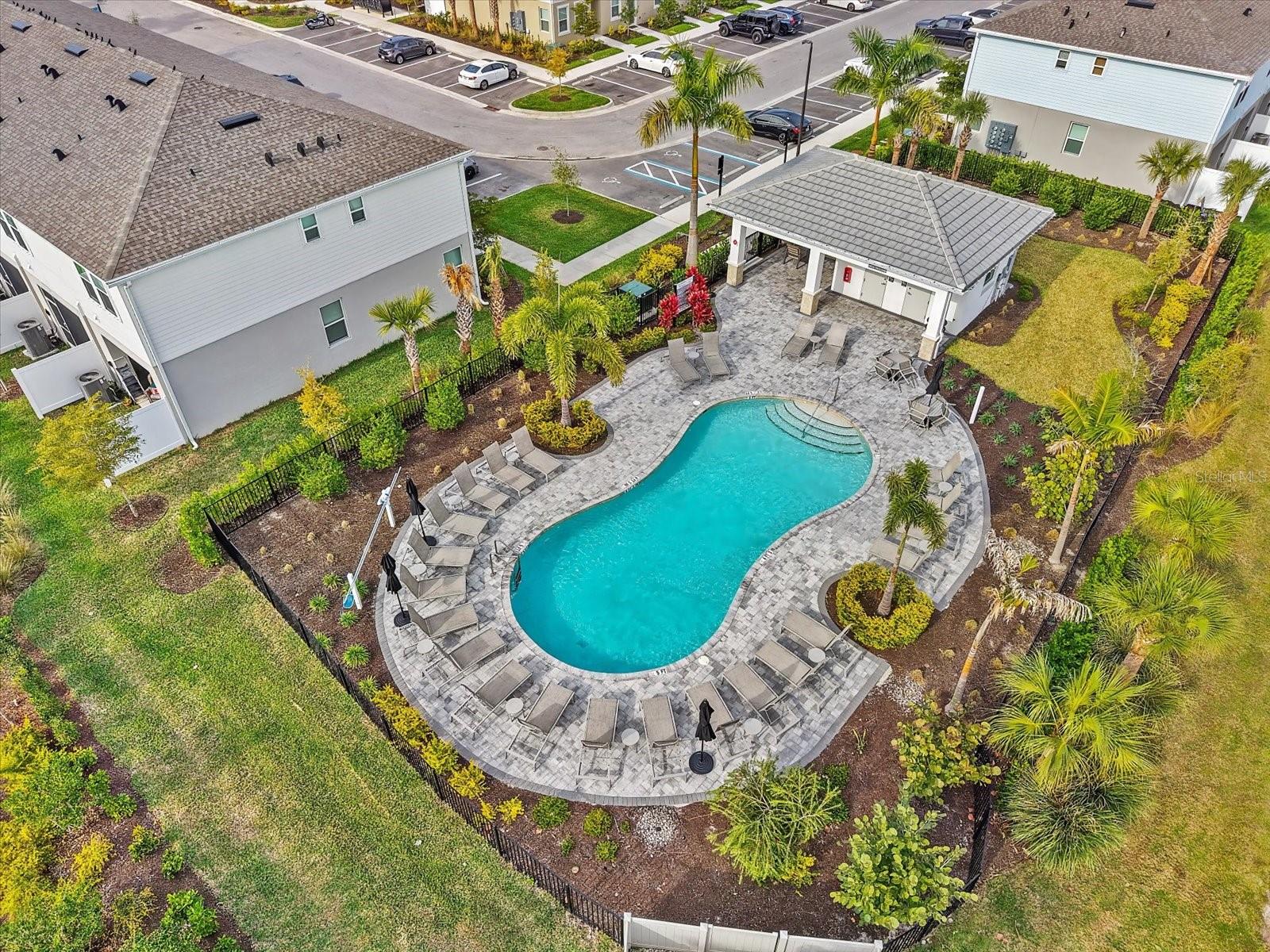 SKYE RANCH NBRHD 2 TWNHMS NORT - Residential