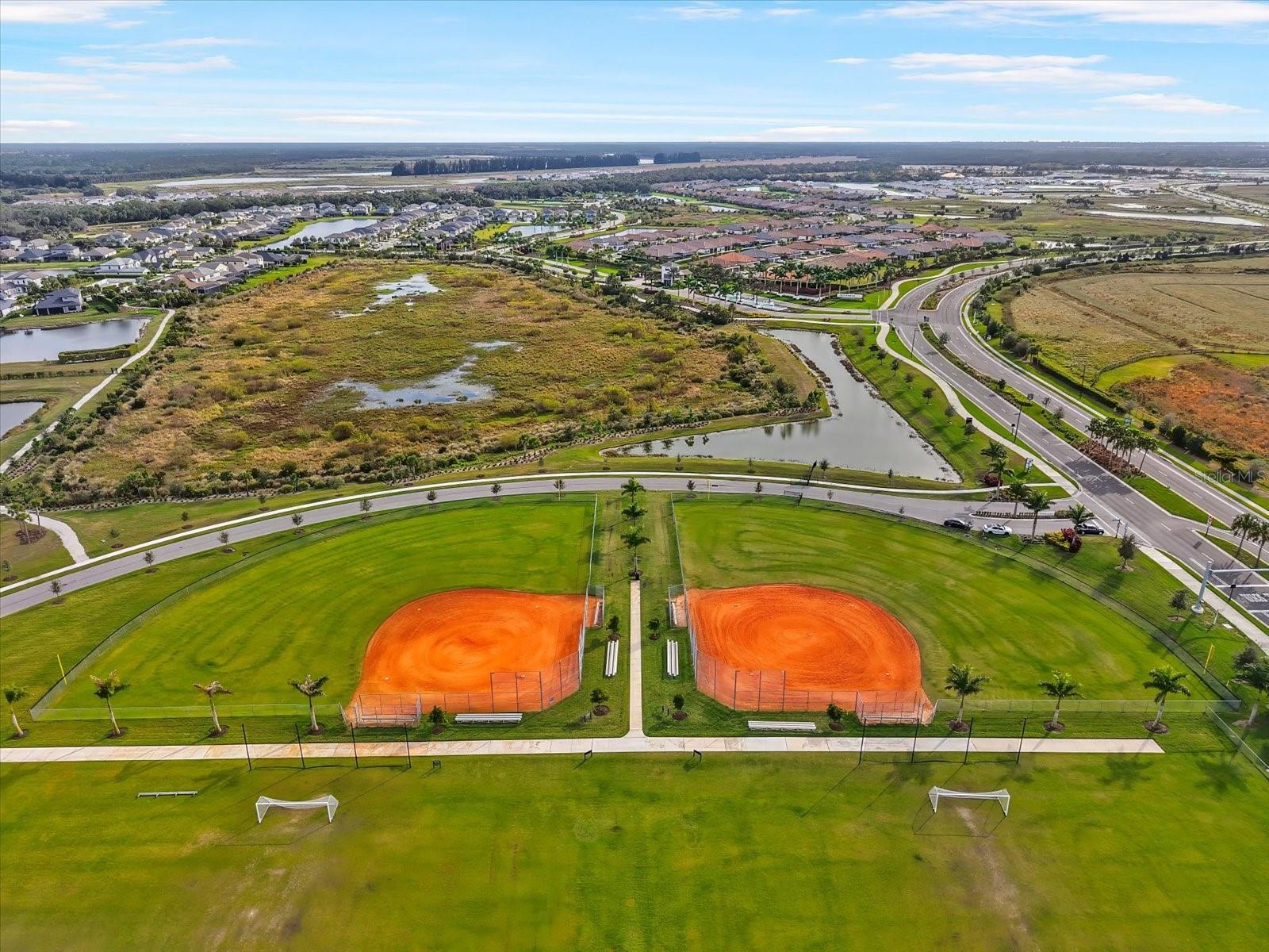 SKYE RANCH NBRHD 2 TWNHMS NORT - Residential