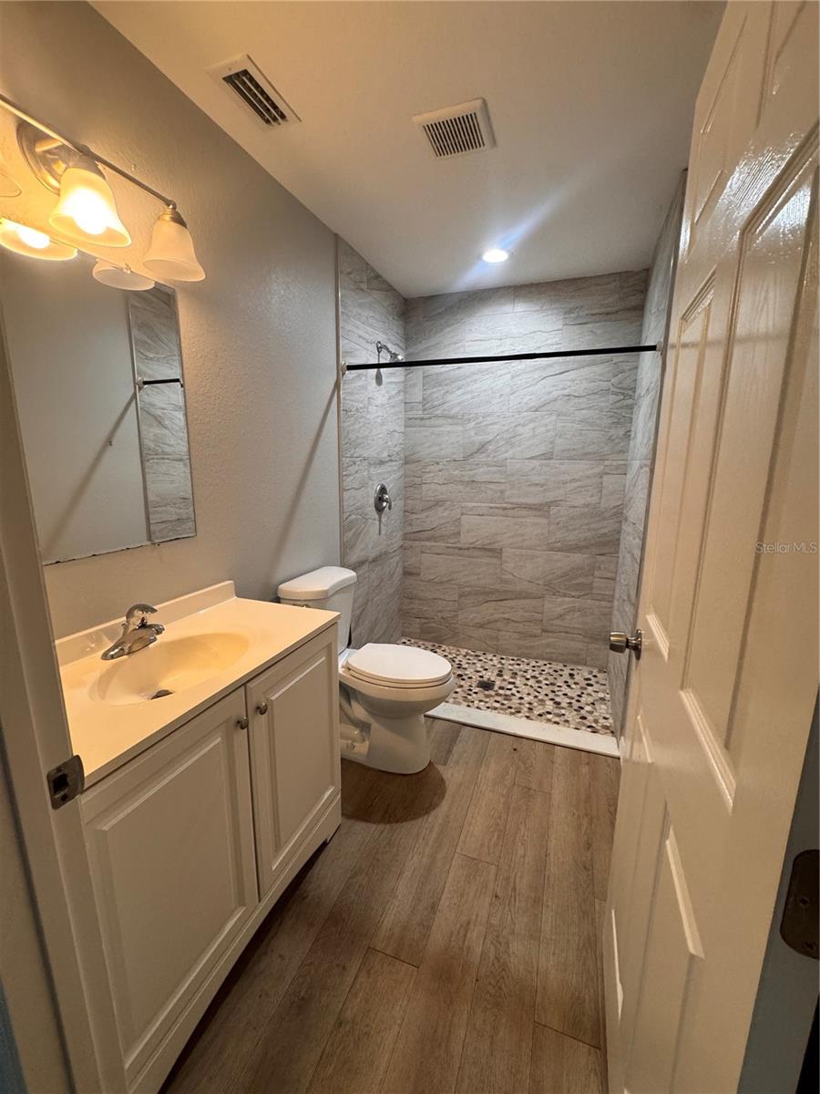 A W GILCHRISTS EAST END ADD - Residential