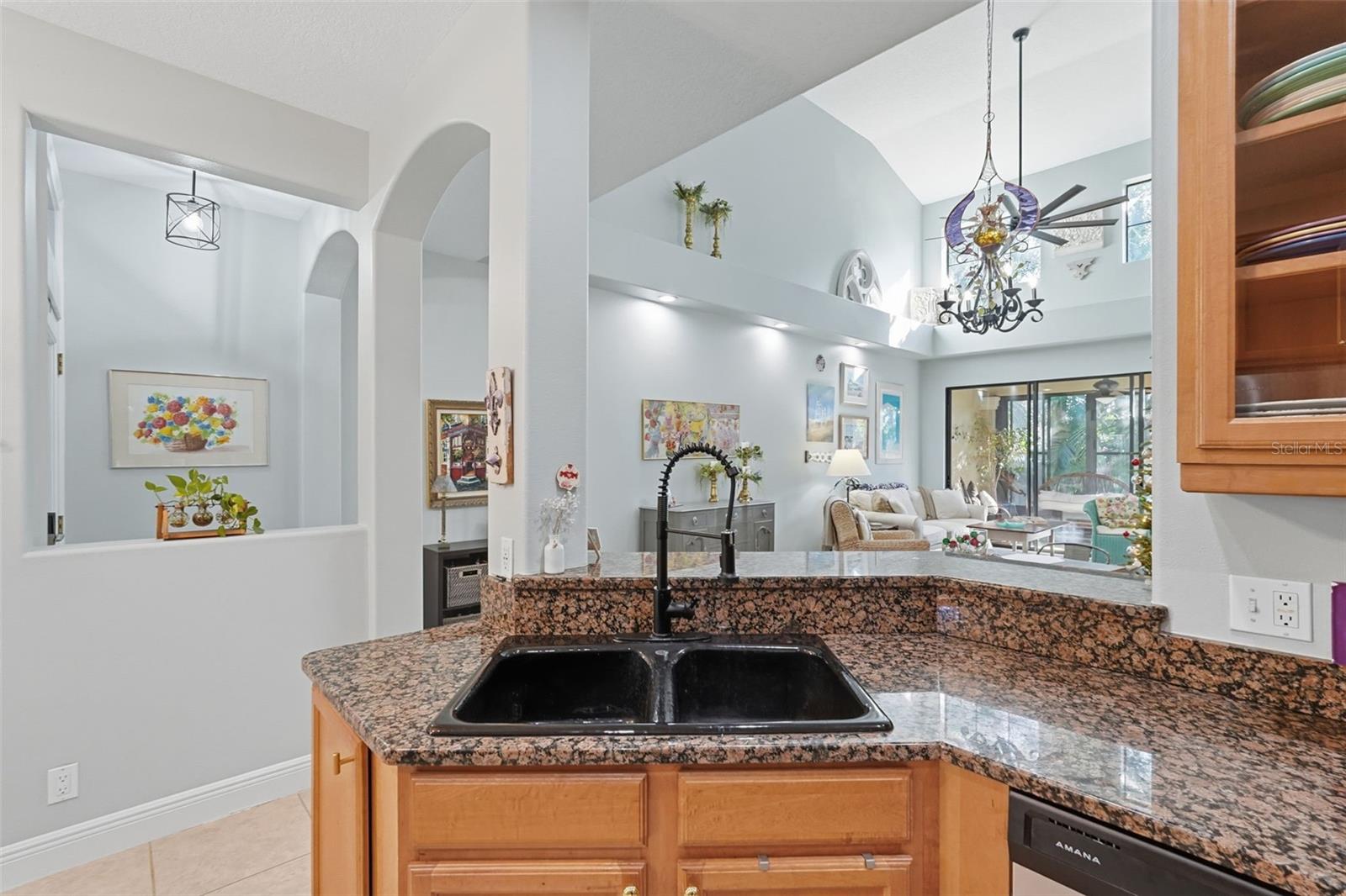 BEACON TRACE TWNHMS - Residential