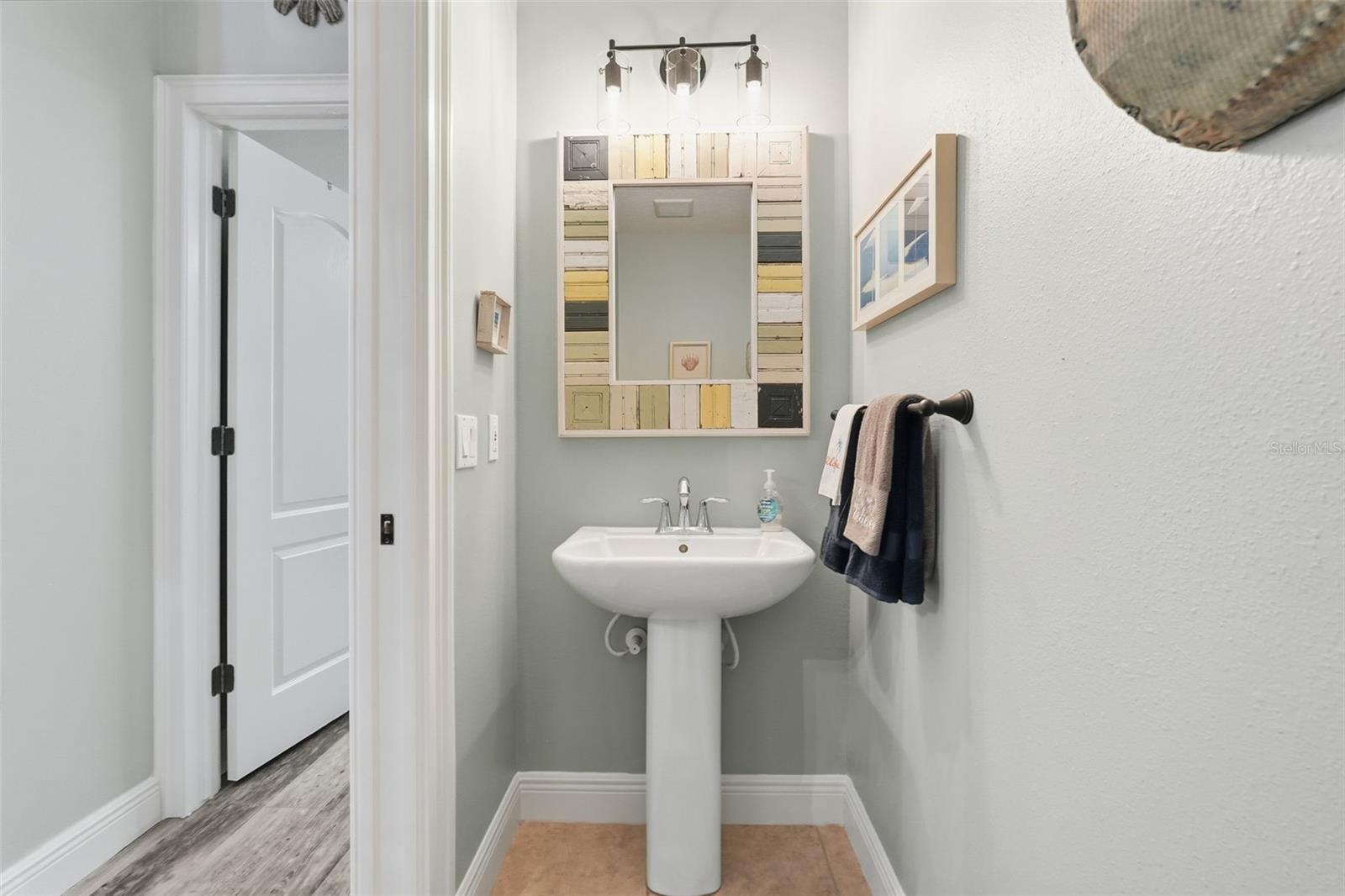 BEACON TRACE TWNHMS - Residential