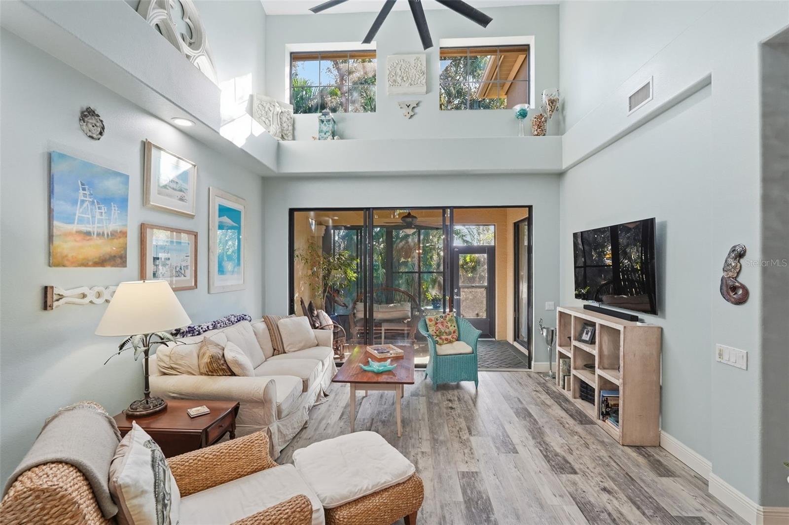 BEACON TRACE TWNHMS - Residential