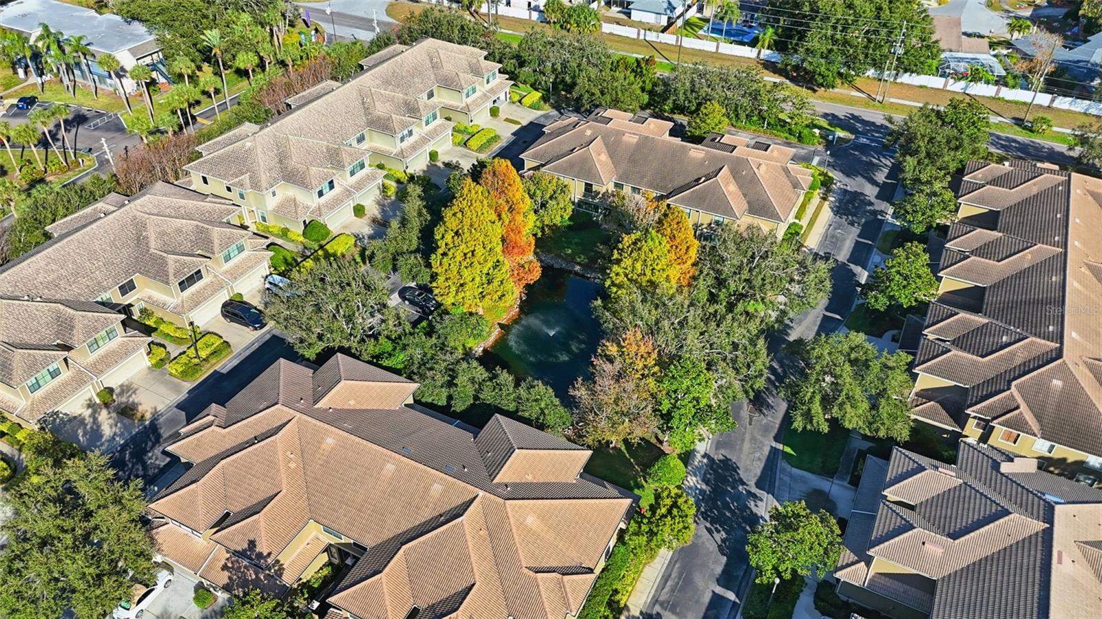 BEACON TRACE TWNHMS - Residential