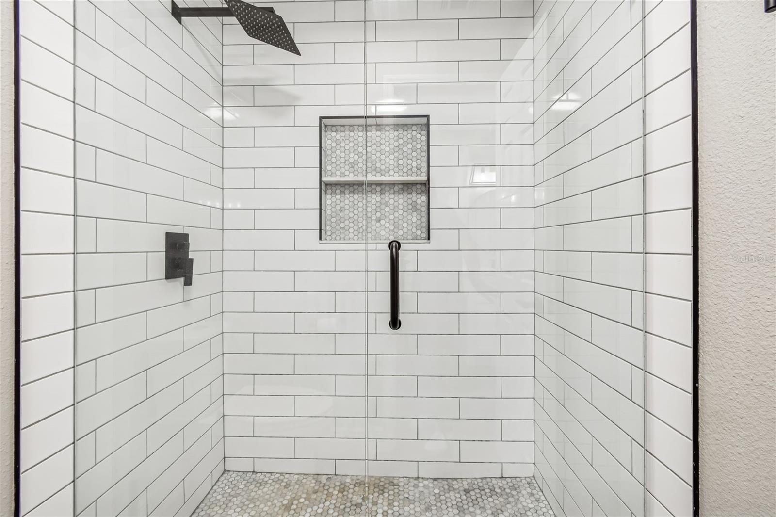 NORTHDALE SEC R - Residential