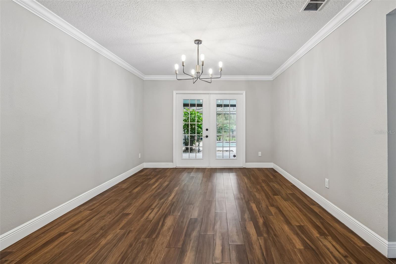 NORTHDALE SEC R - Residential