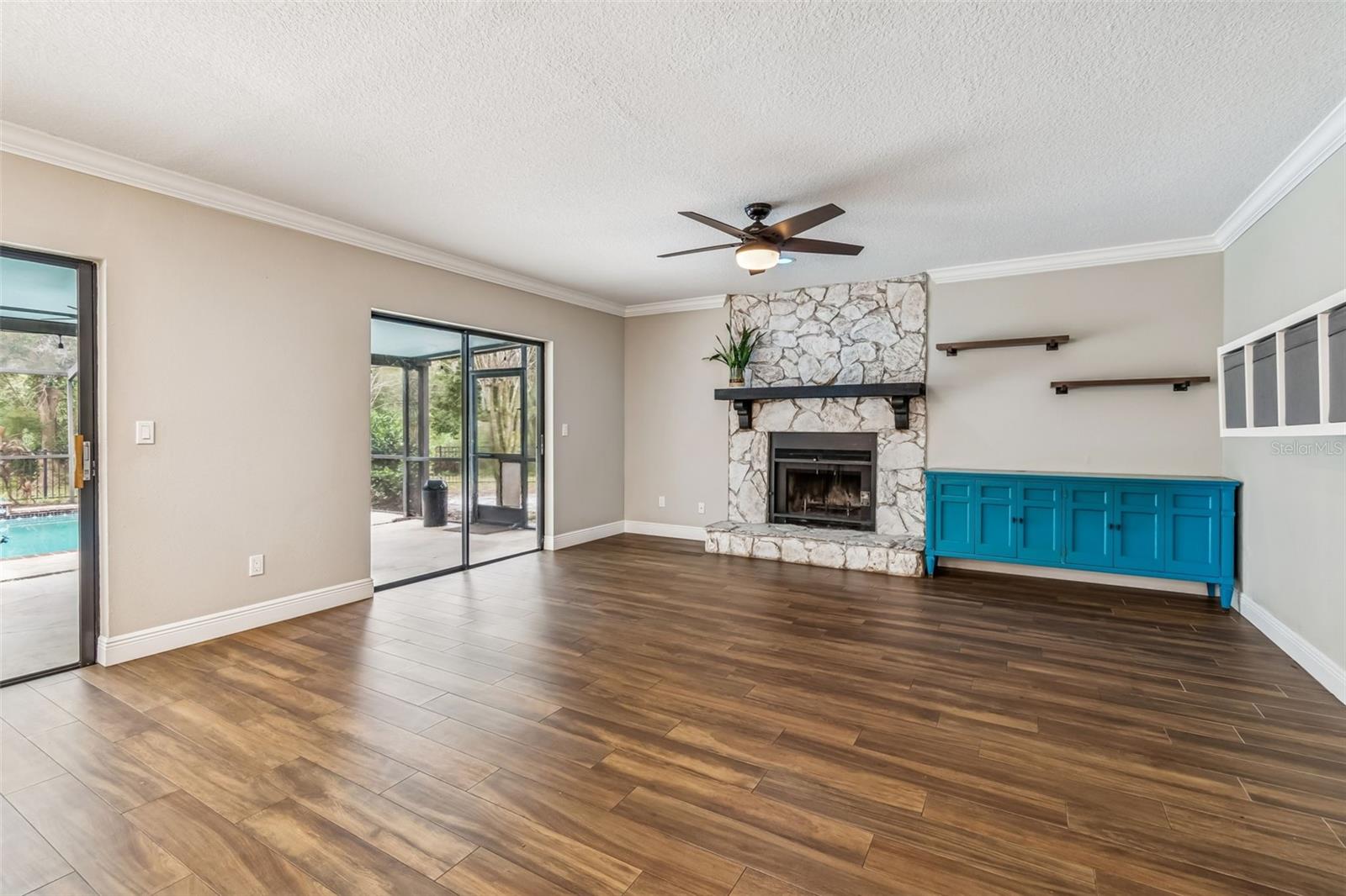 NORTHDALE SEC R - Residential