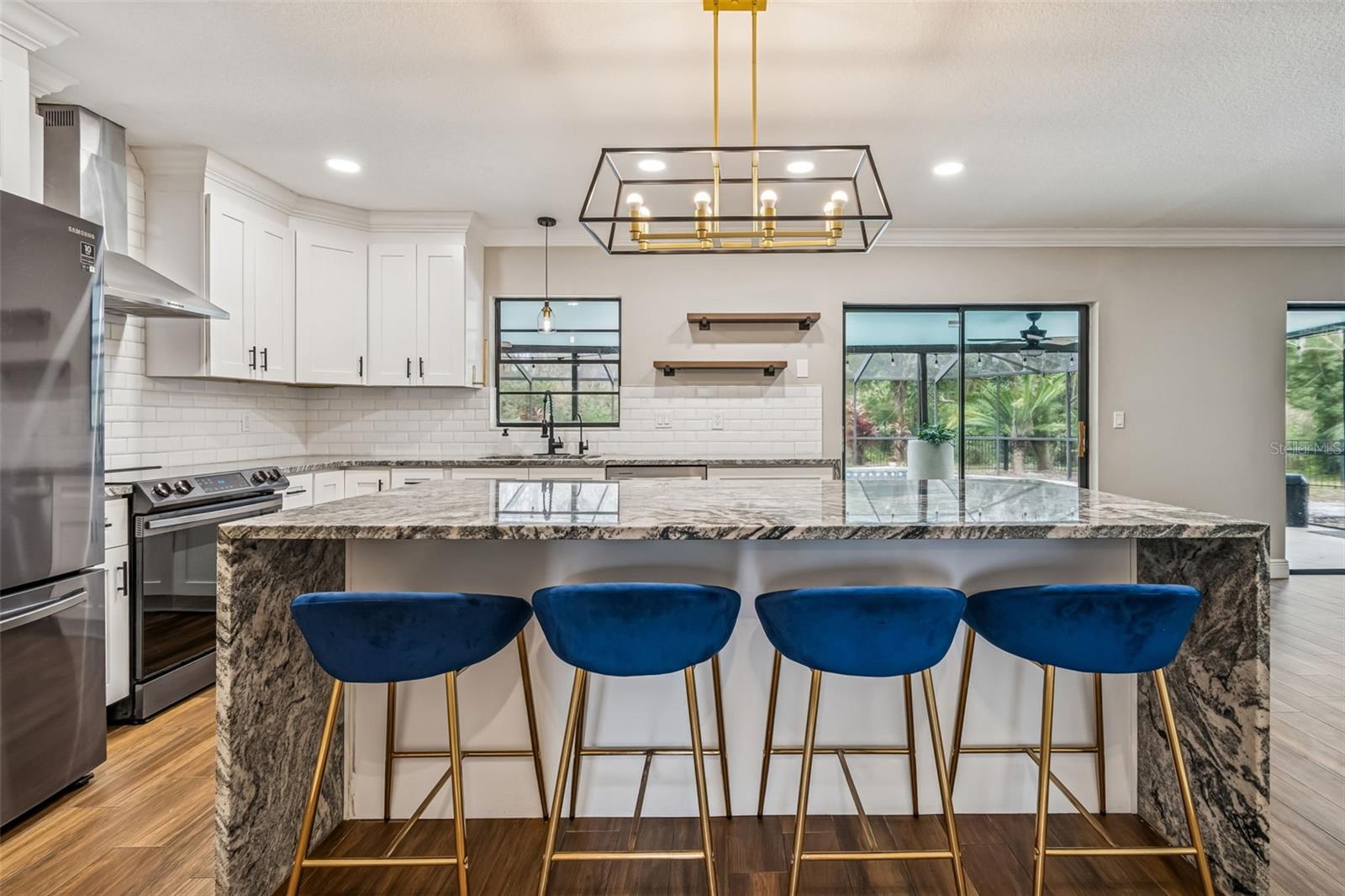 NORTHDALE SEC R - Residential