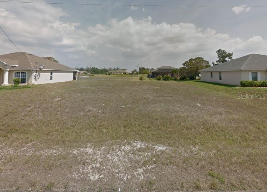 Photo of 2607 NW 24th Place, Cape Coral, FL 33993 (MLS # O6344263)