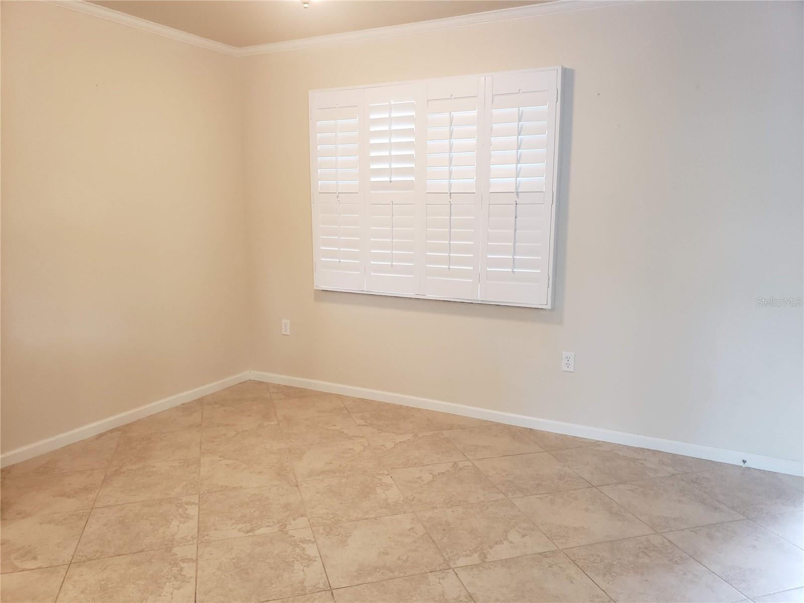 CENTURY ESTATES - Residential Lease