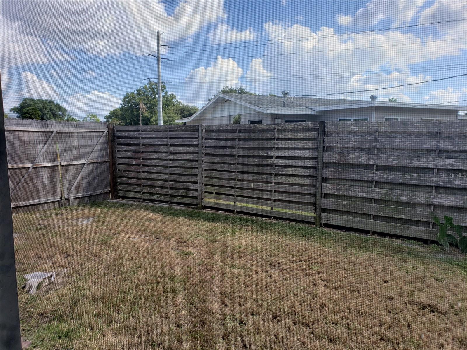 CENTURY ESTATES - Residential Lease