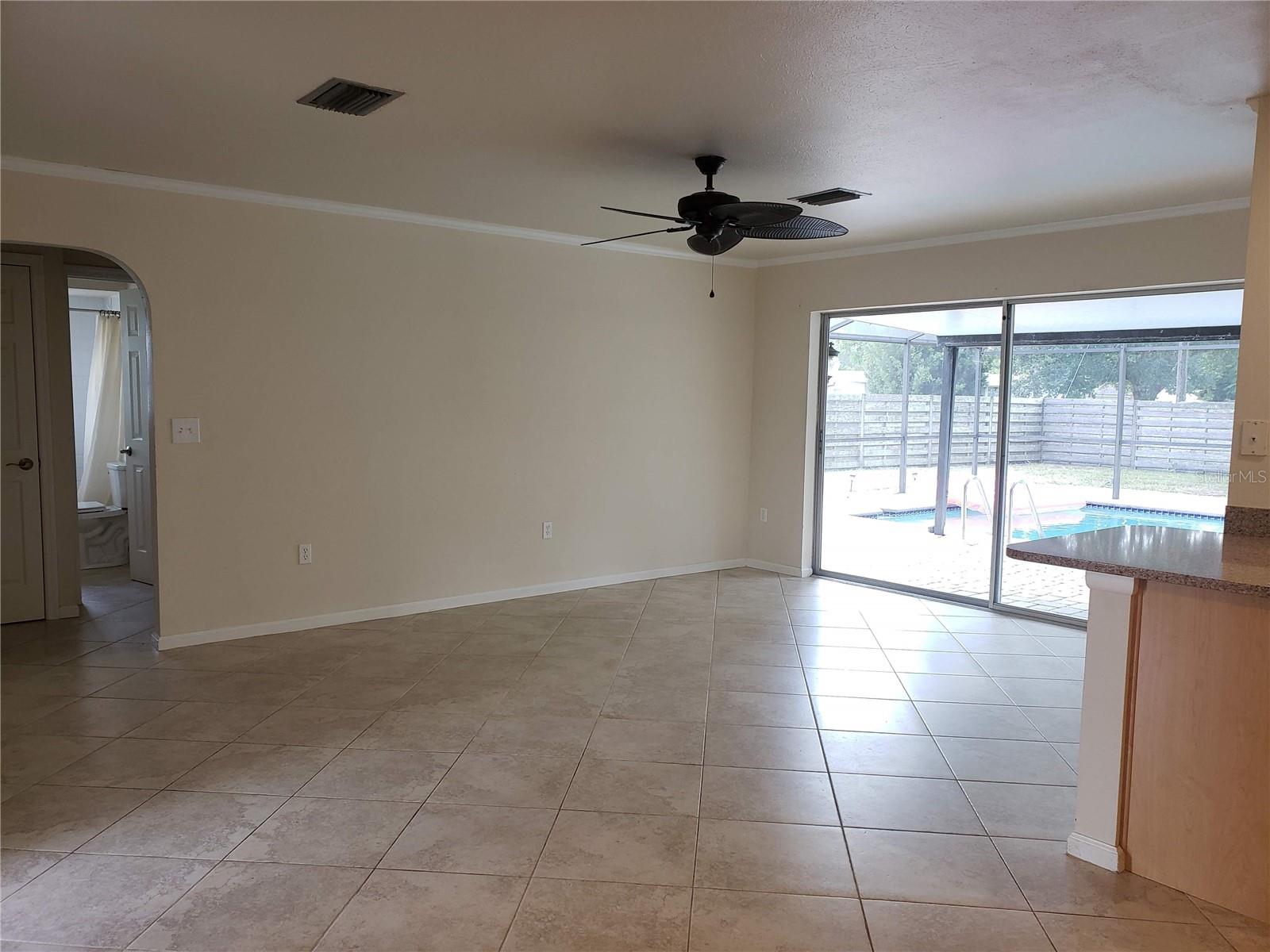 CENTURY ESTATES - Residential Lease