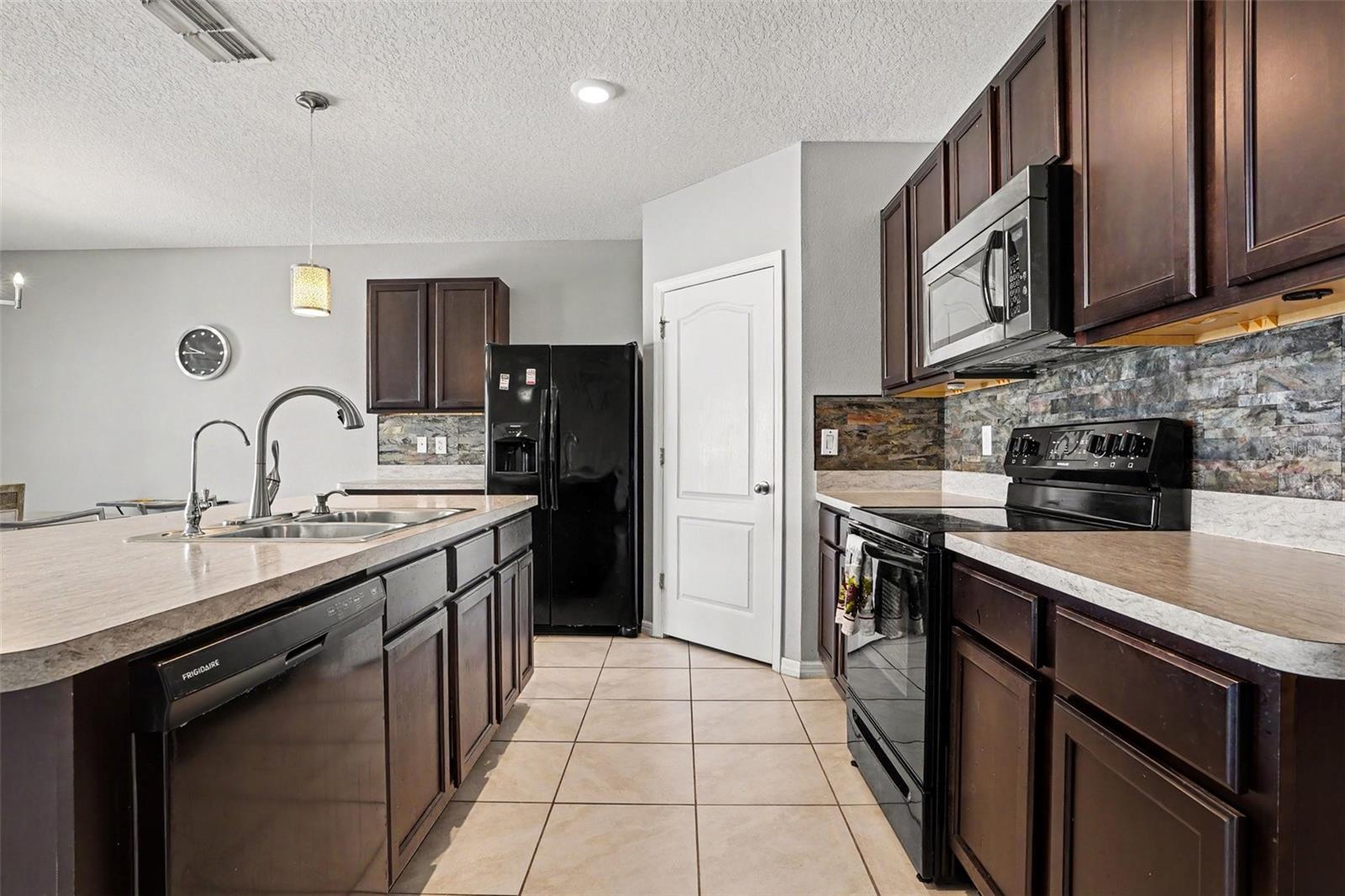 BERKLEY RDG PH 2 - Residential