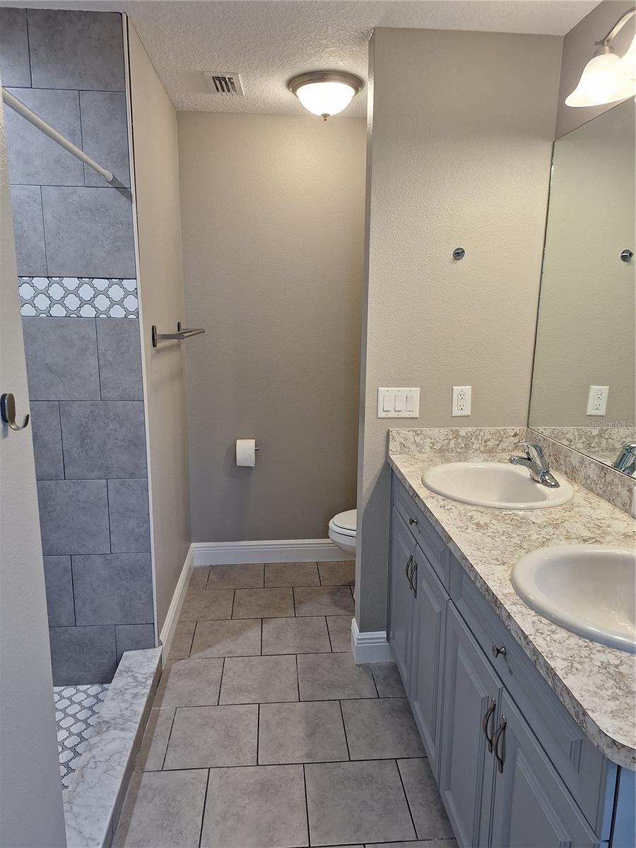 JASMIN POINT ESTATES - Residential Lease