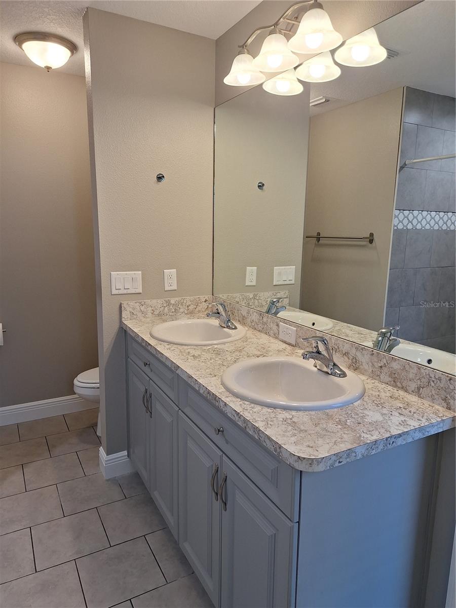 JASMIN POINT ESTATES - Residential Lease