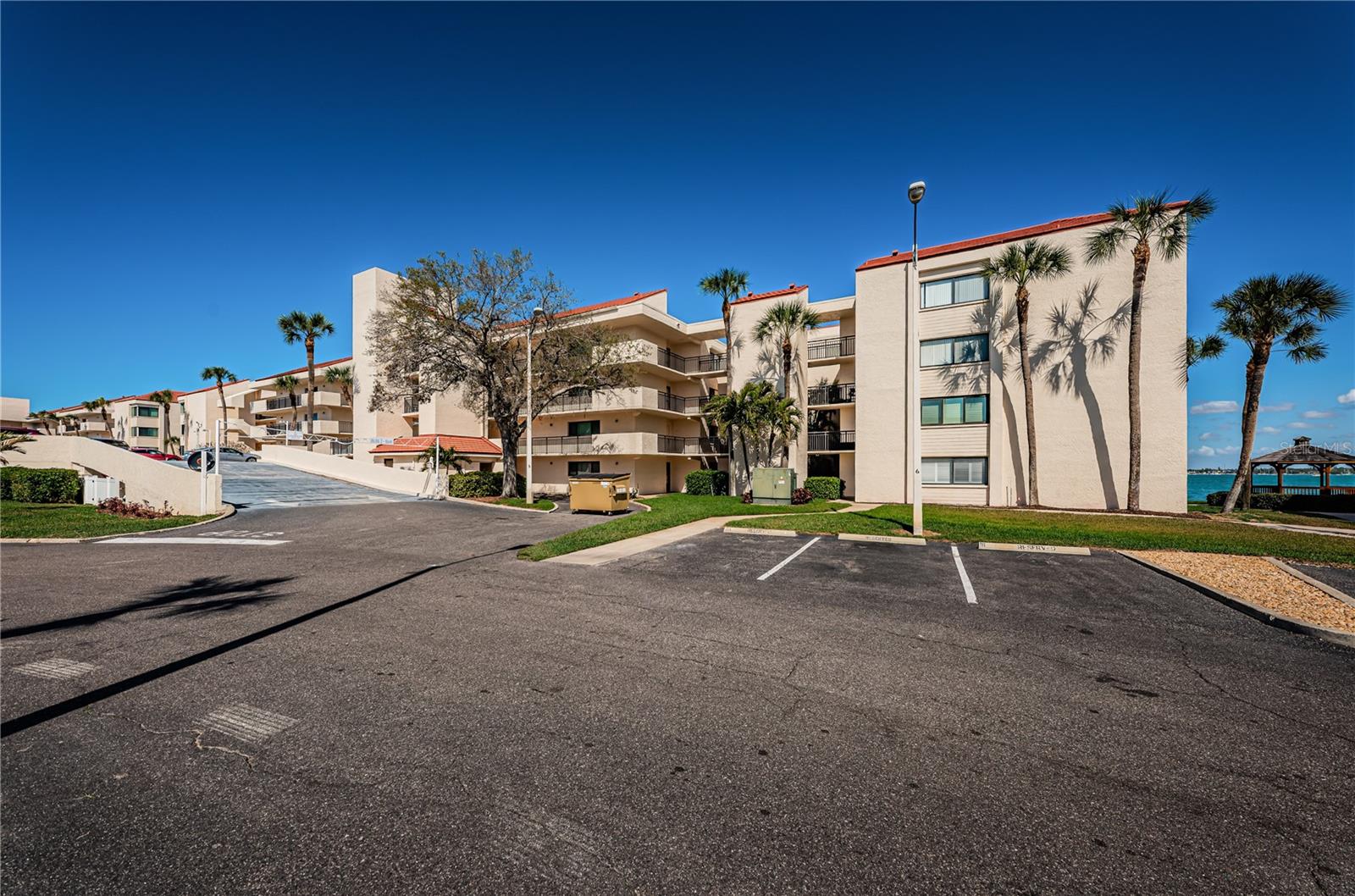 5541 PUERTA DEL SOL BOULEVARD S 414