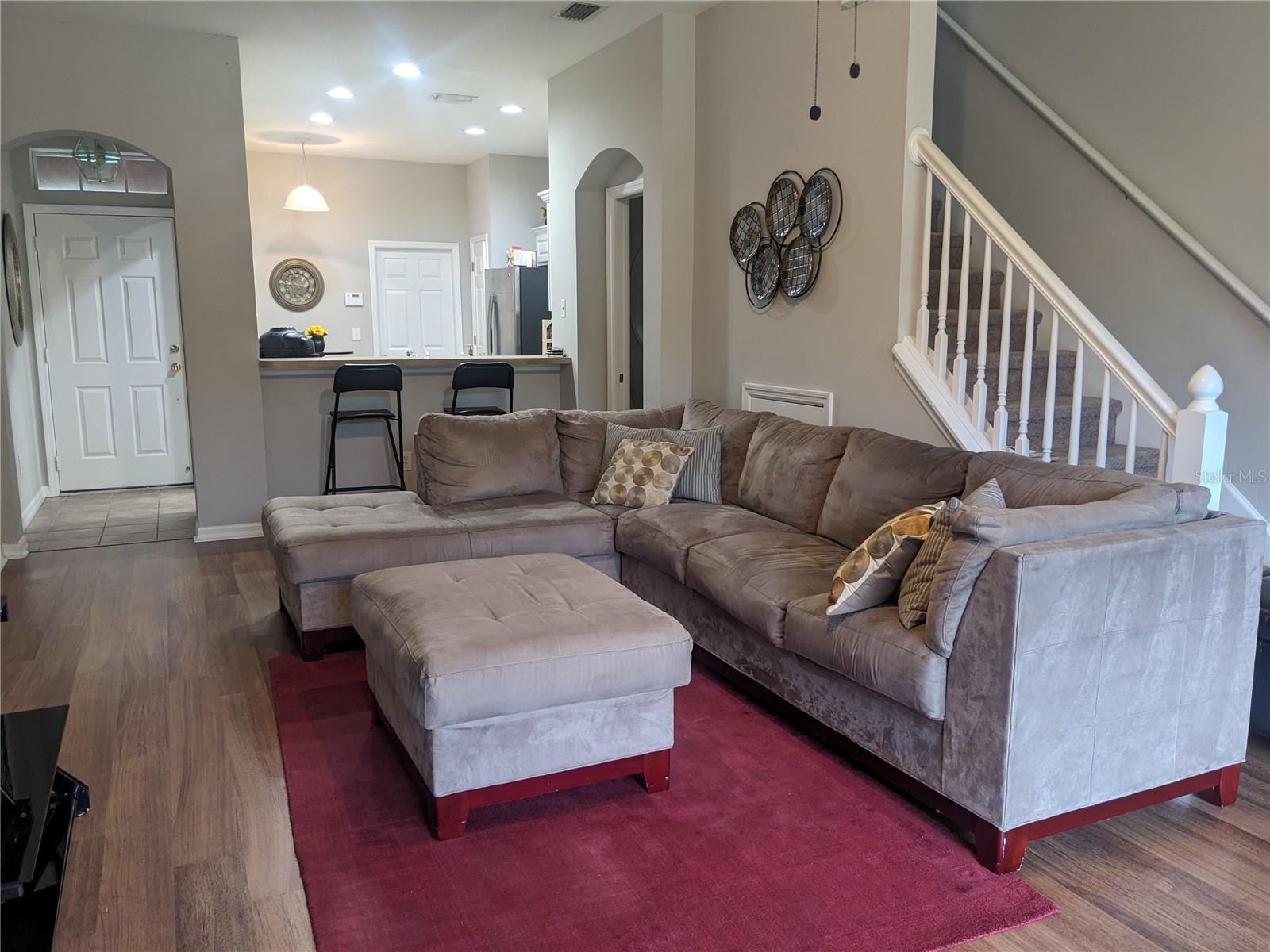 CYPRESS COVE TWNHMS - Residential Lease