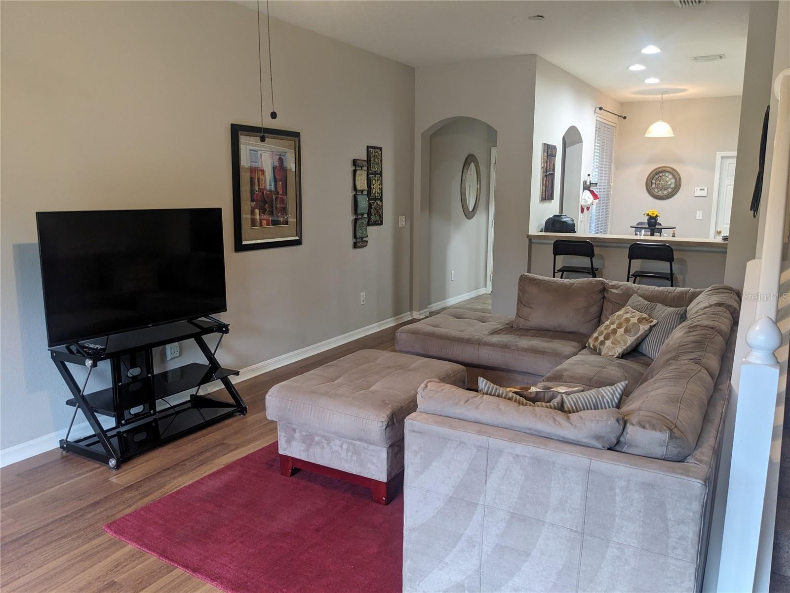 CYPRESS COVE TWNHMS - Residential Lease