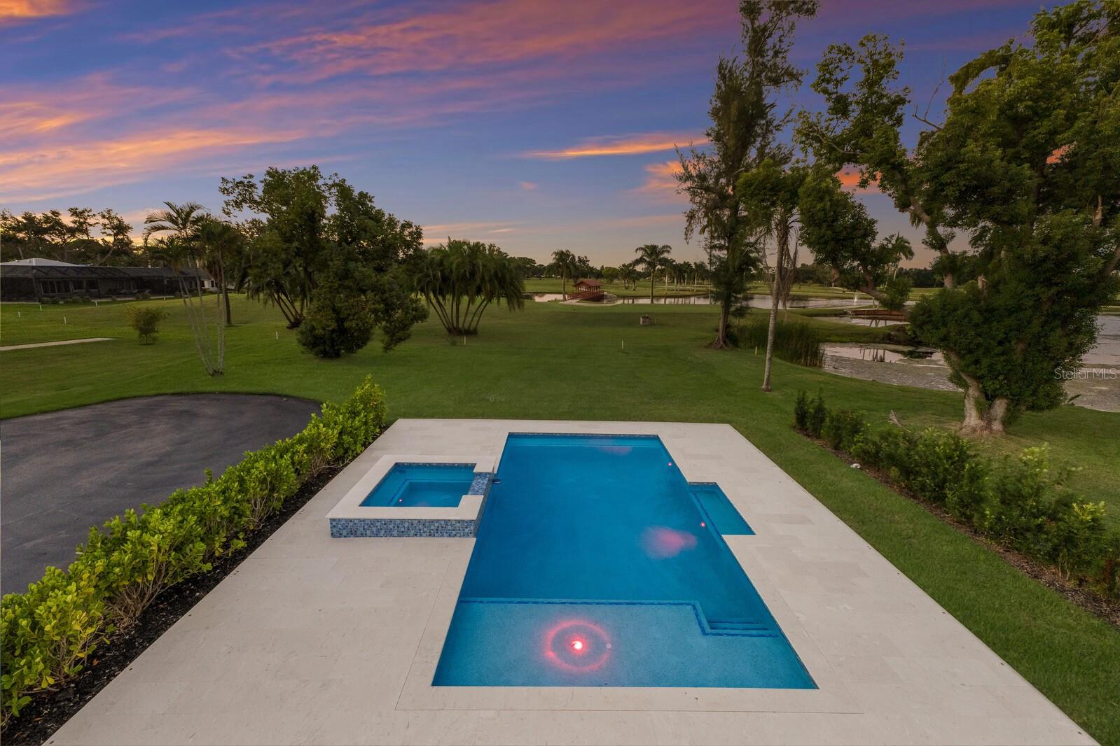 BRADENTON COUNTRY CLUB TO 64 - Residential