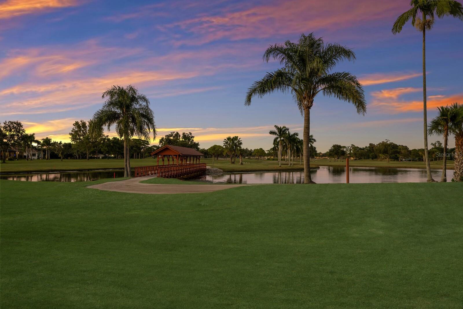 BRADENTON COUNTRY CLUB TO 64 - Residential