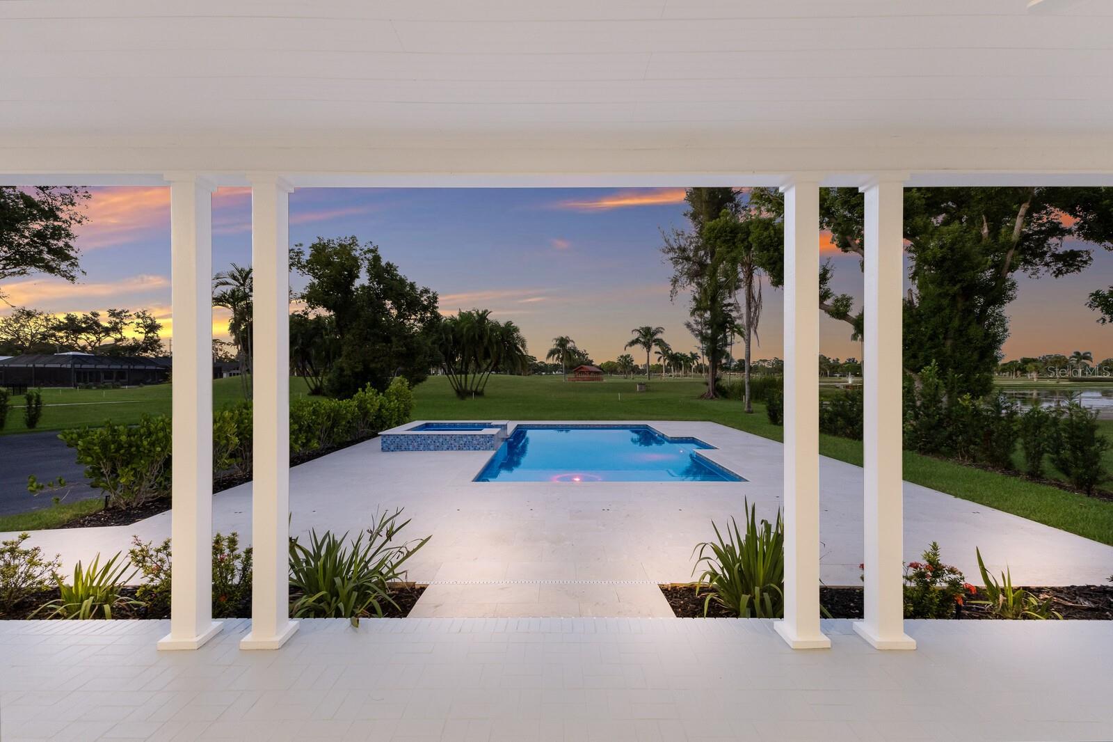 BRADENTON COUNTRY CLUB TO 64 - Residential