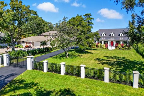 Photo of 5060 18th Avenue W, Bradenton, FL 34209 (MLS # A4668334)