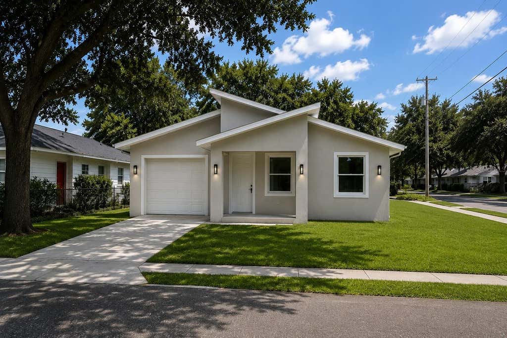 Photo of 3701 E Ida Street, Tampa, FL 33619 (MLS # TB8539816)