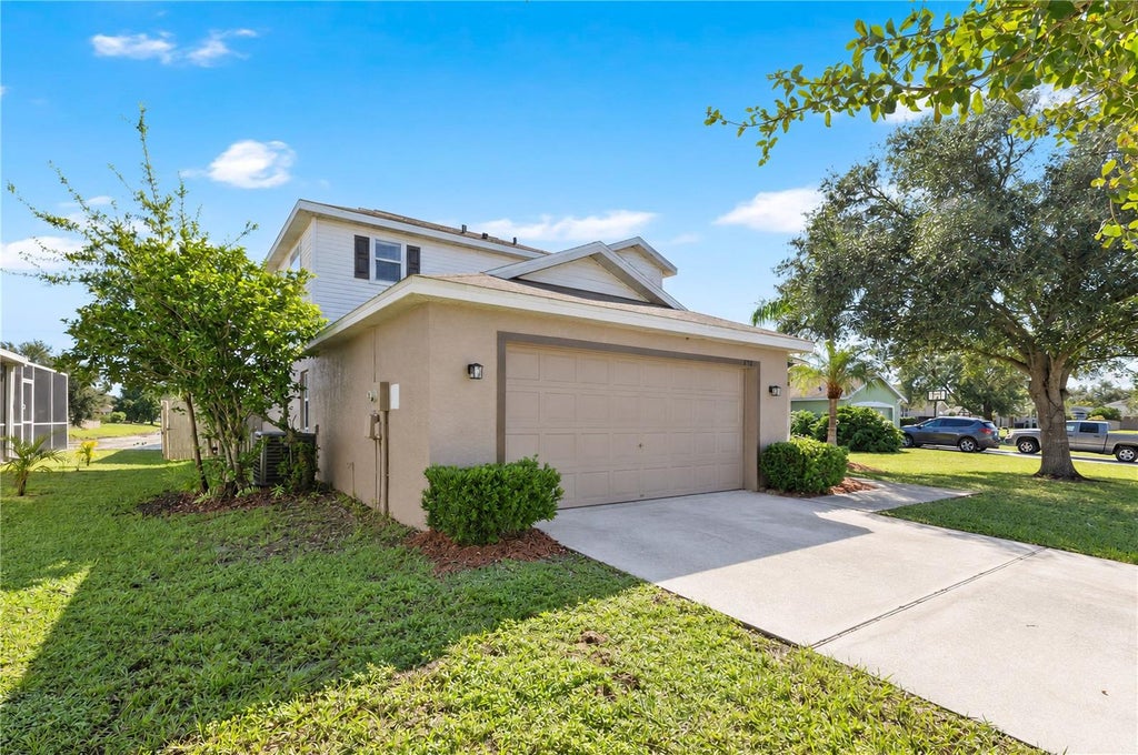 Photo of 213 111th Street E, Bradenton, FL 34212 (MLS # O6450028)