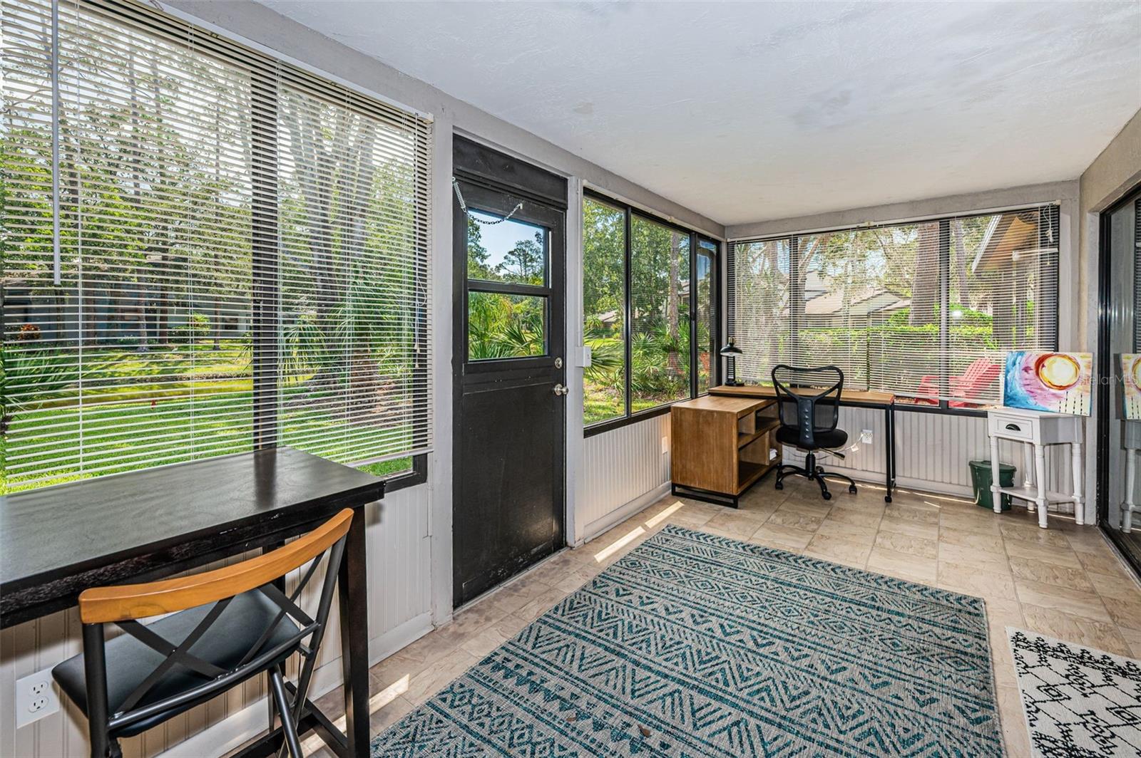 EAST LAKE WOODLANDS WOODS LANDING TWNHMS - Residential