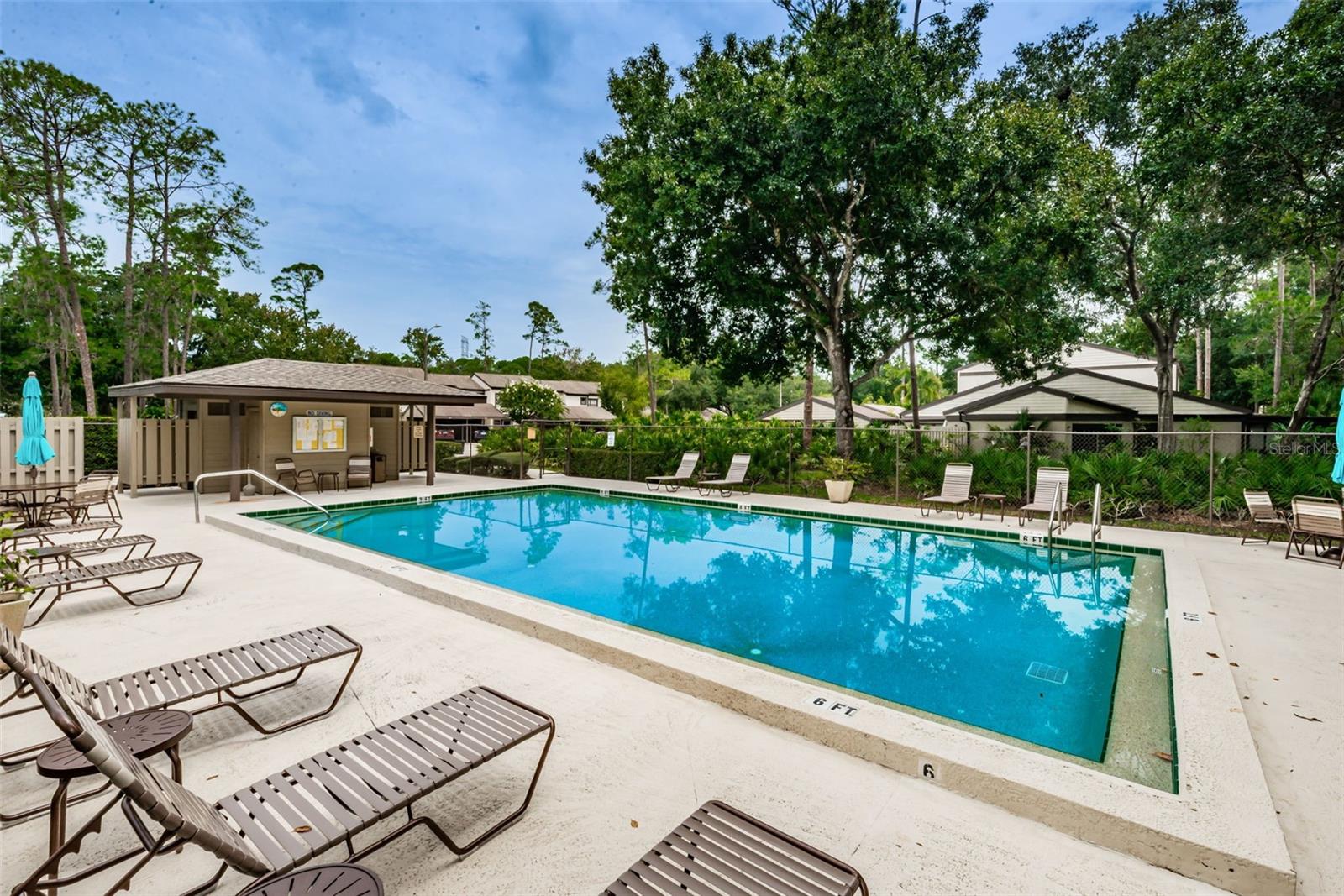 EAST LAKE WOODLANDS WOODS LANDING TWNHMS - Residential
