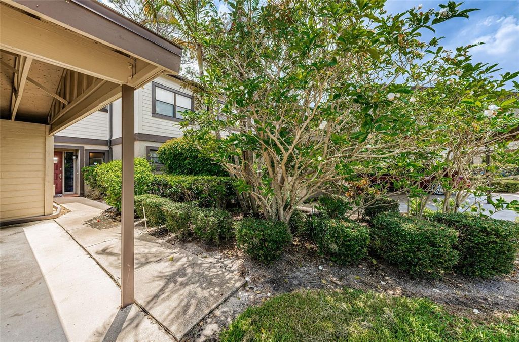 Photo of 315 Woods Landing Trail, Oldsmar, FL 34677 (MLS # TB8433357)