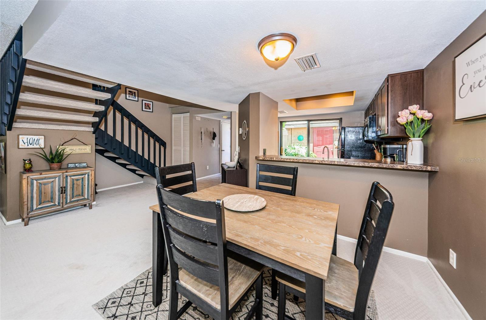 EAST LAKE WOODLANDS WOODS LANDING TWNHMS - Residential