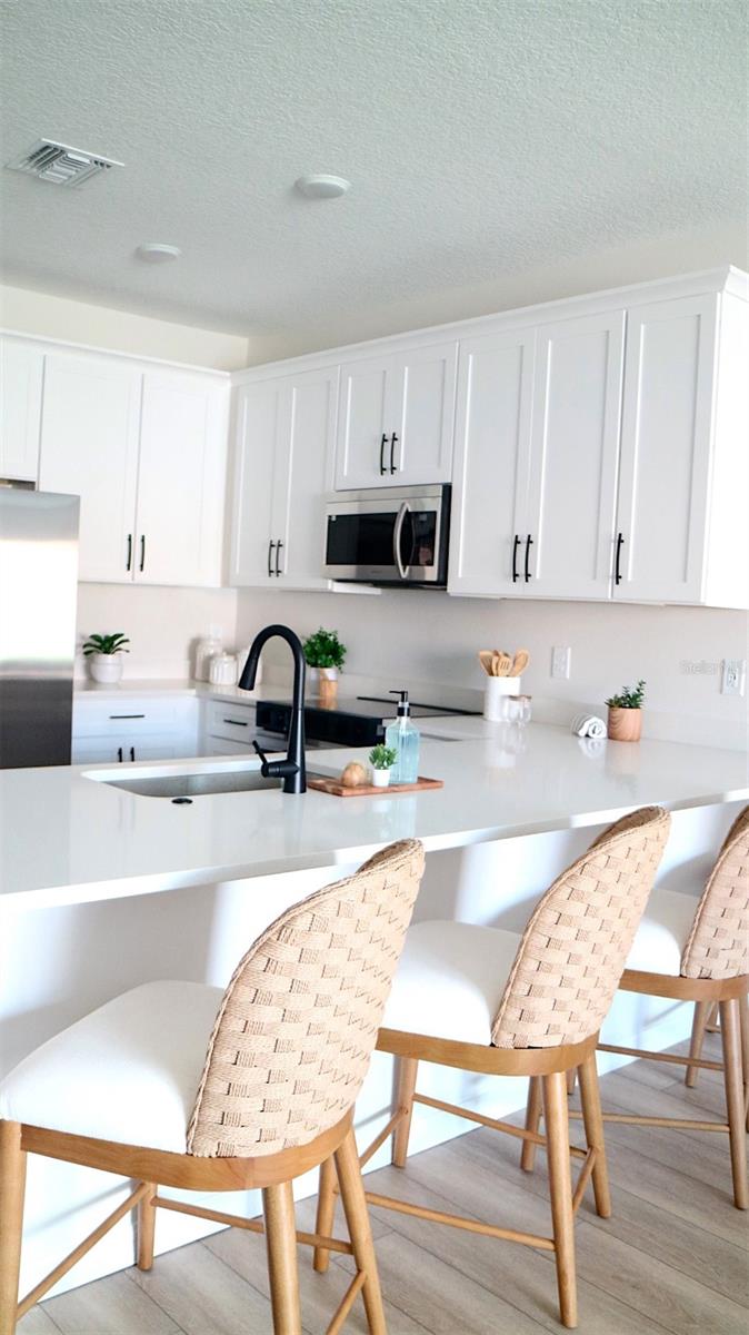 RIVER OAKS TOWNHOMES LLC - Residential
