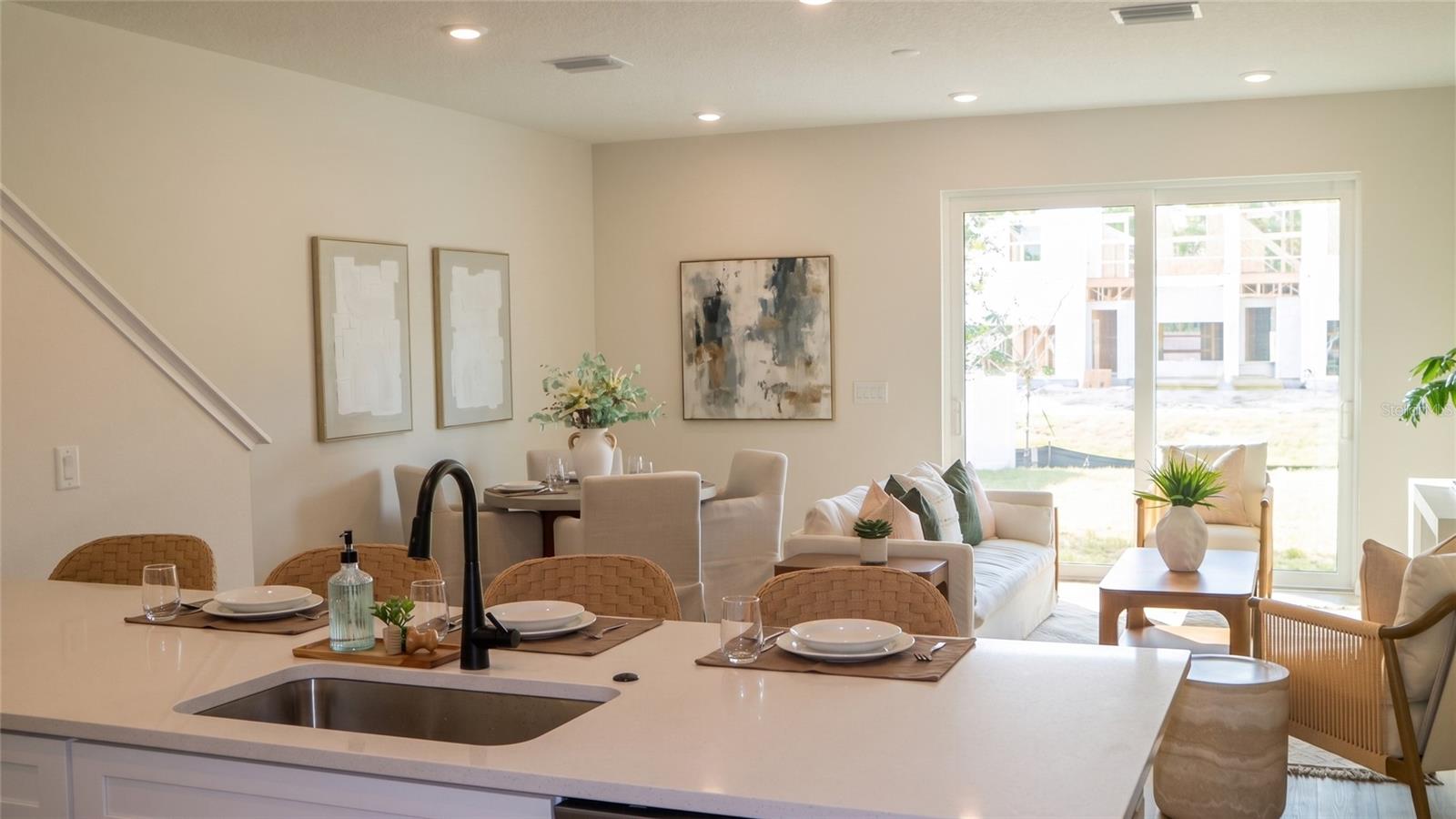 RIVER OAKS TOWNHOMES LLC - Residential