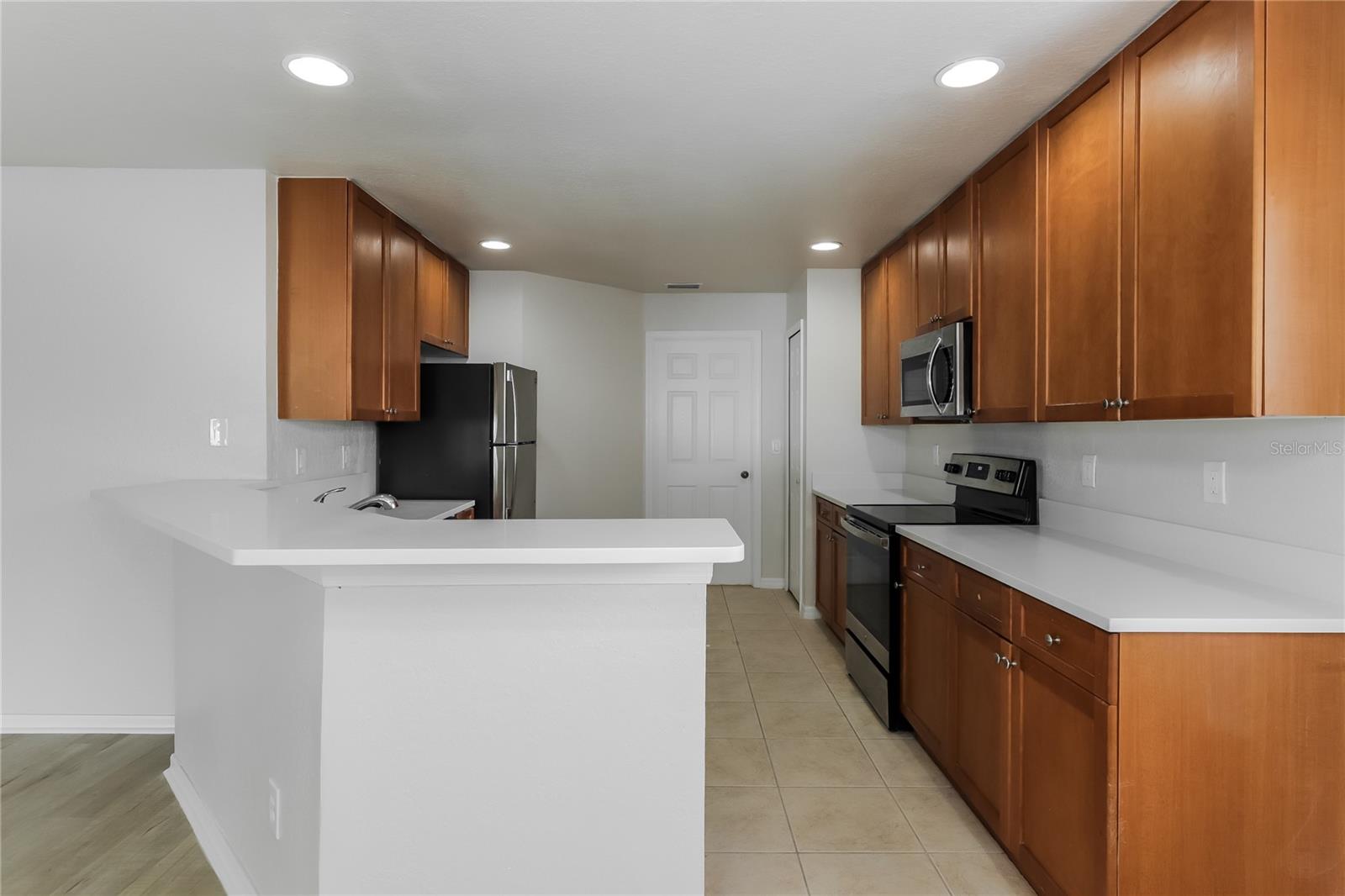 RIVERCREST - Residential Lease