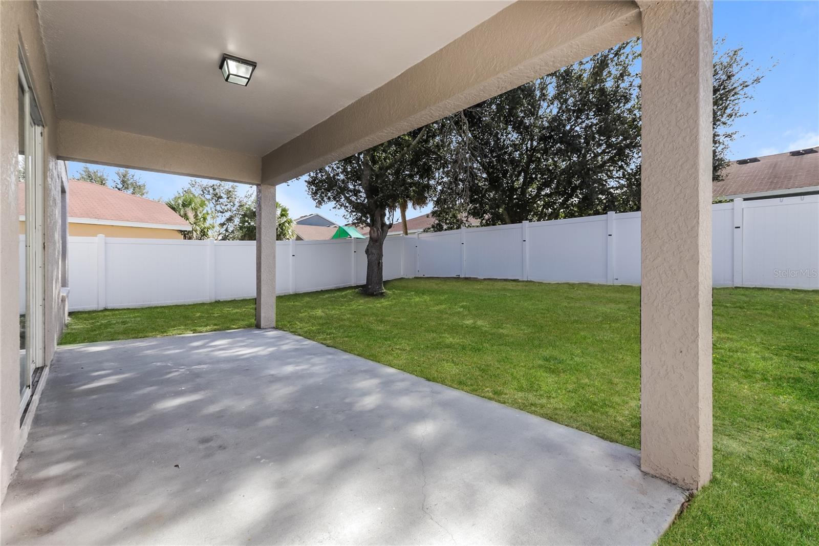 RIVERCREST - Residential Lease