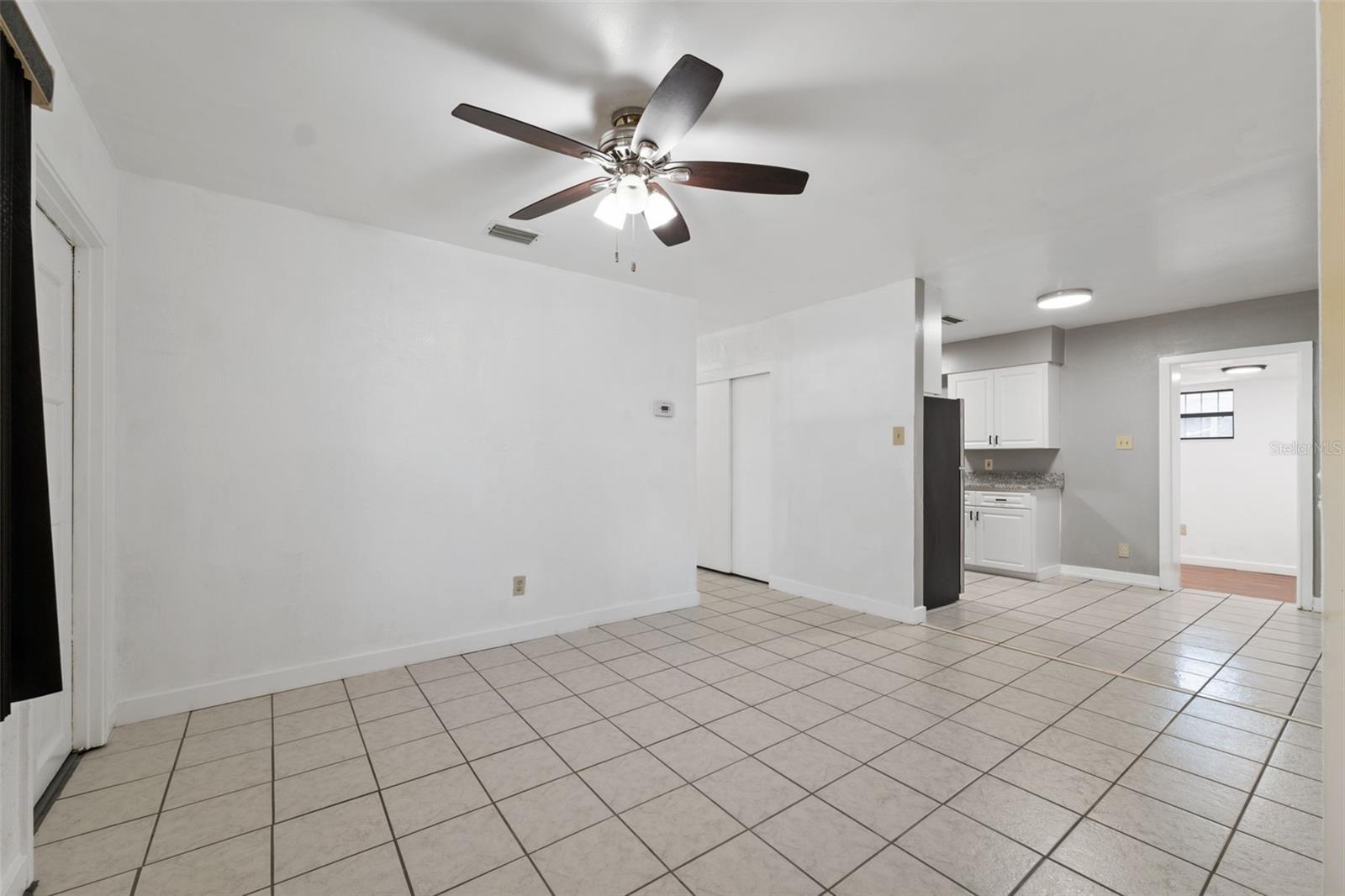 BELT COURT - Residential