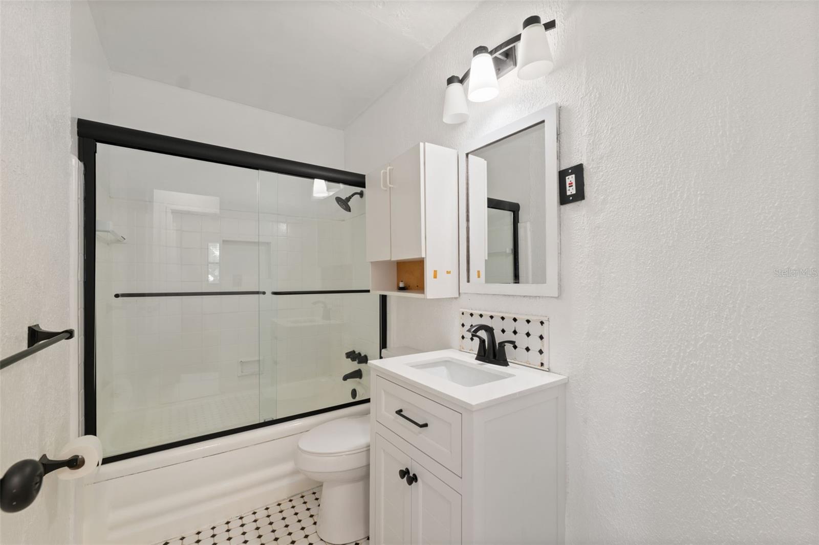 BELT COURT - Residential