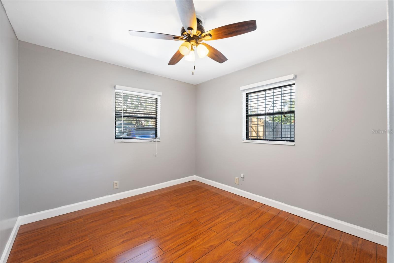 BELT COURT - Residential