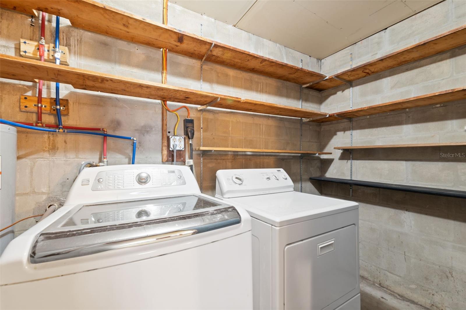 BELT COURT - Residential