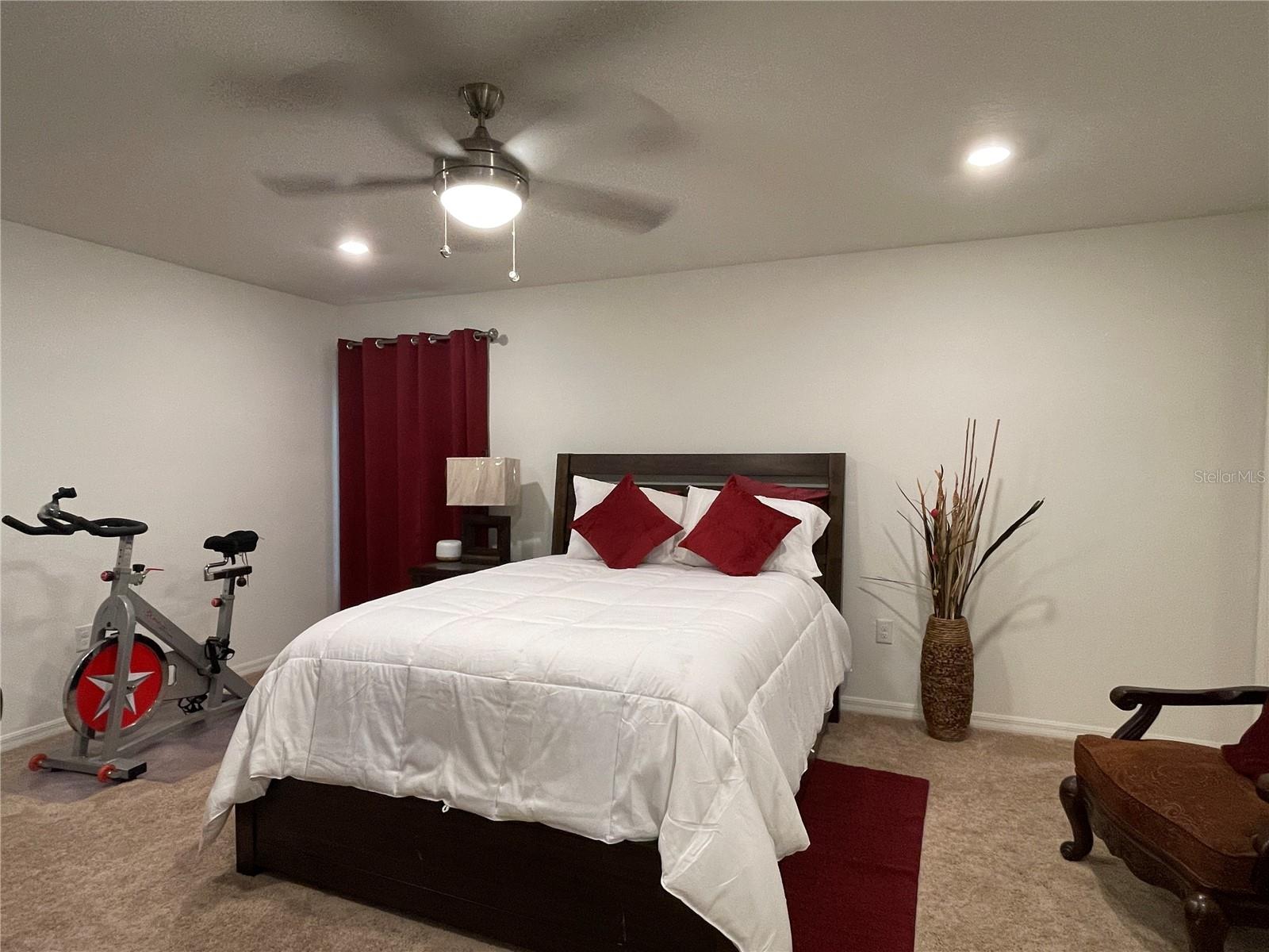 PARKSIDE - Residential